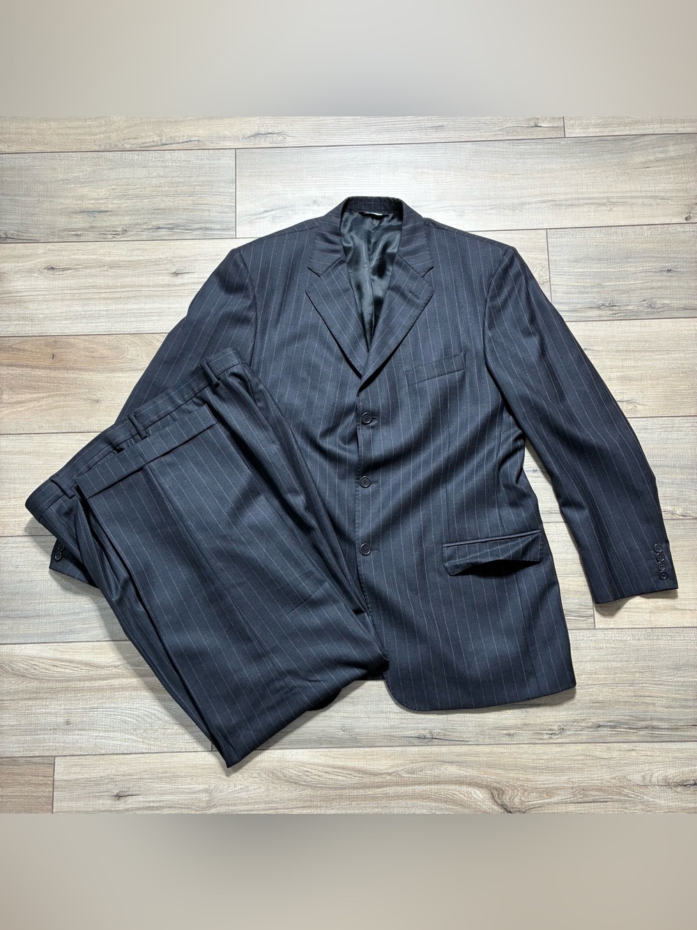Ermenegildo Zenga Men’s Roma 121 3-Button 100% Virgin Wool Suit 44/38 Black